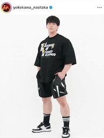 横川尚隆、鍛え上げられたムキムキ筋肉の上半身に衝撃　「デカすぎる！」「凄すぎマッスル」「超ド級マッチョ」