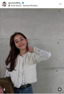 新木優子、色気ダダ漏れ...肩出しグレーのドレス姿　「本当にお美しい」「めちゃくちゃ可愛い」「令和のシンデレラ」