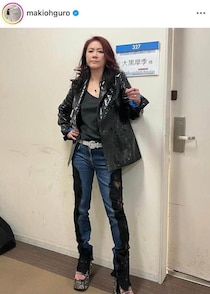 大黒摩季、黒ミニ丈ワンピ×ヒールで変わらぬ美貌...「超カッコいい」「ビジュ最高」　デビュー35周年に向け告知
