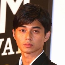 東出昌大、巨大地震を想定→1か月間「音信不通」宣言　「プチ被災生活」に反響「なんて斬新」