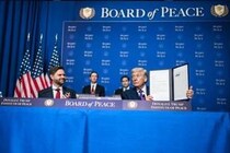 ポストトランプは？　「カメレオン」バンス副大統領か、「チビマルコ」ルビオ国務長官か...世論調査で拮抗
