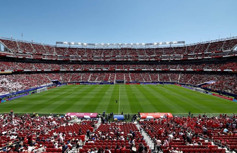 カタール対スイス戦が行われたリーバイス・スタジアム（写真：ロイター/アフロ）