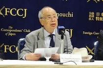 角川歴彦氏、KADOKAWA夏野社長ら提訴　会見に袴田巌さんの帽子持参、「冤罪、人質司法」訴える