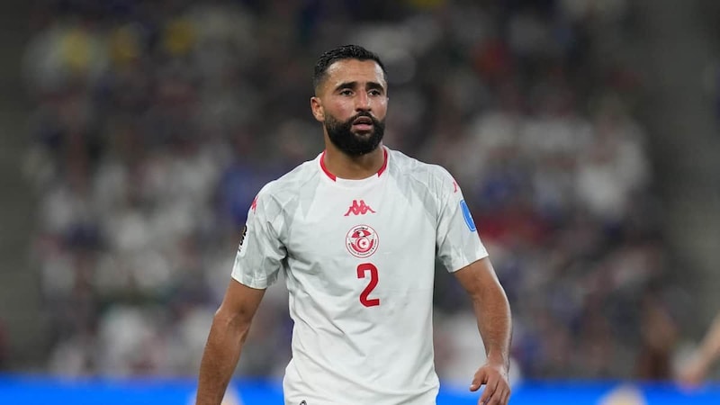 日本戦に臨むチュニジア代表のアリ・アブディ選手（写真：AP/アフロ）