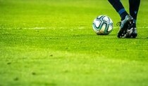 本田圭佑さん「出勤時間の調整を宜しく」Ｗ杯スウェーデン戦は金曜の朝　長野・御代田町長は職員にどう対応