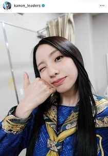 新しい学校のリーダーズ・KANON、制服姿と雰囲気変わって　ジャケットあわせたコーデで...プラベ風ショット