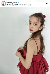 板野友美、肩出しドット柄キャミのディズニーコーデで...美貌ダダ漏れショット　「可愛い」「スタイル良すぎ」