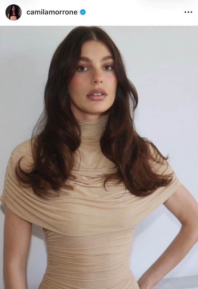 カミラ・モネーロさんのインスタグラム(@camilamorrone)より