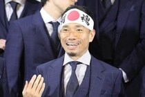 長友佑都が子どもに贈ったメッセージに反響「父親の鏡」　W杯会場での家族ショットも公開
