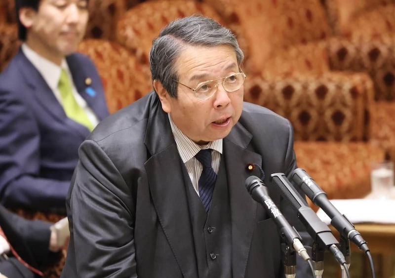 総務相として国会答弁する村上誠一郎氏（2025年撮影）（写真：つのだよしお/アフロ）