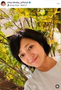 三田寛子、涼しげ淡いグレーの着物姿で変わらぬ美貌　「綺麗すぎる」「いつも若々しくて美しい」