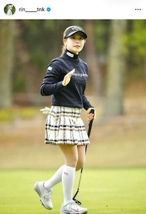 女子ゴルフの吉田鈴、透け感トップスでドレスアップ...「大人の魅力」「可愛すぎ」　ゴルフウェア姿と雰囲気変わって