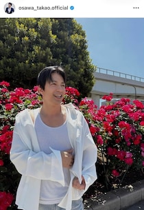 大沢たかお58歳、ムキムキ二の腕のぞかせ真剣表情で筋トレを　「最高の筋肉」「汗までかっこいい」