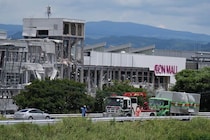 イオンモール熊本爆発、無事祈る声　10年前震災時に併設スーパーで食品を大量＆格安販売「大きな希望を与えてくれた」