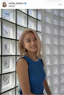 小島瑠璃子、肩出しノースリ＆ピンクヘアで衝撃のかわいさ　「かっっわいい～～～！！」「とてもお似合いです」