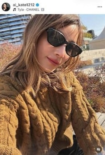 加藤あい、ドキっ...肩出しオールインワンで変わらぬ美貌　「相変わらず美しい」「ホントずっとかっこいい」