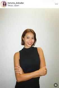 父親はプロ野球監督...小久保春菜、ヘソ出しタンクトップ姿ですらり神スタイル　「可愛い」「超綺麗」