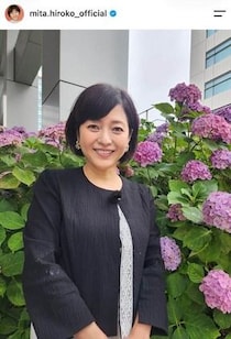 三田寛子、優雅な淡い黄色の着物姿で上品なたたずまいで　「めちゃくちゃ綺麗」「涼しげ」美貌ダダ漏れ