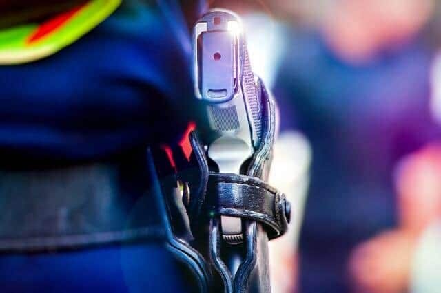 相次ぐ警察官の発砲に賛否両論（画像はイメージ）