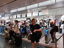 中国人観光客「半減」で吹き飛んだ5210億円　それでも全体消費額は前年超え、訪日客全体もほとんど減っていない