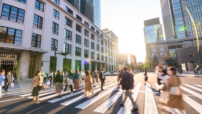 平均年収「2,090万円」の三菱商事は第2位…東京・千代田区の「給与が高い上場企業」TOP3