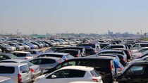 ▼“ランクル”でも“アルファード”でもない…「日本でもっとも売れた中古車」ランキング