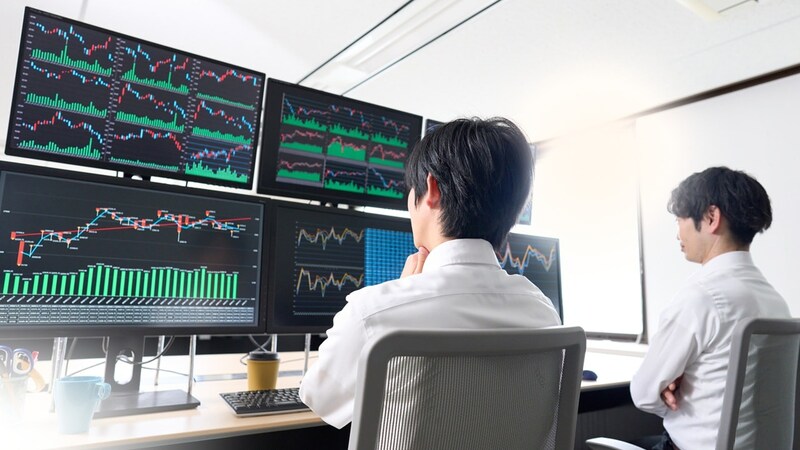 お金は増えても、人生の質は…独身会社員がアドレナリン、ドバドバで「株の売買」に没頭。時間を溶かし続けた末路