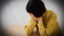 ▼お母さん、ごめんね…年金10万円・80代の母が「老人ホーム」で亡くなって5年、50代の娘が謝り続けるワケ