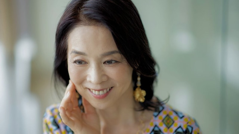 お願い、助けて…年金月6万円・65歳バツ3女性、29歳下夫との「お金がなくとも幸せな生活」が急転したワケ【FPが解説】