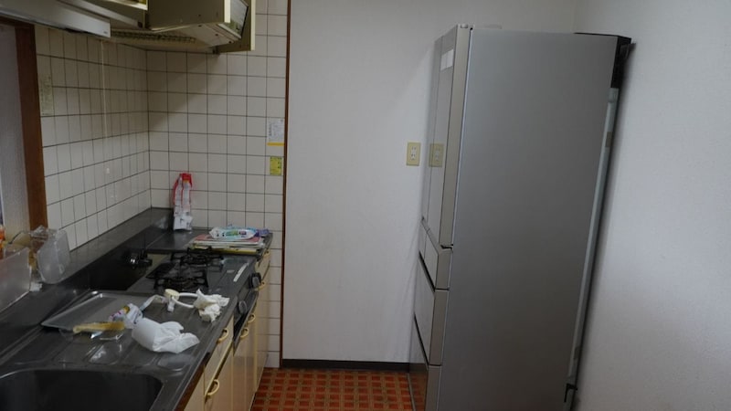 「年金で十分暮らせている」90歳父の嘘。定年退職を機に久しぶりの帰省をした息子、実家の冷蔵庫でみつけた〈真実〉に激震【FPが解説】