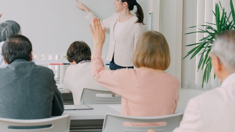 終活よ、これは終活…定年退職時の貯金は5,000万円、年金月26万円を受け取る70代夫婦が「破産寸前」のワケ。きっかけは“目覚めた”妻の暴走【CFPの助言】