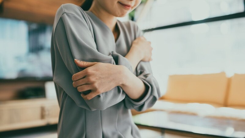 暖房費のために働く人生…世帯年収1000万円未満の日本人がわざわざ「寒い家」を建てている不思議【一級建築士が解説】