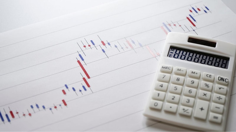 「NISA」で元本割れしない“安全な商品”は存在するのか。リスクを抑えるために守るべき「銘柄選びの2つの条件」