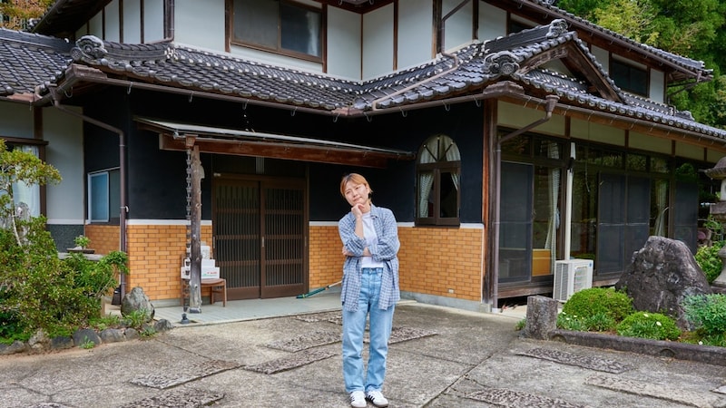 生前の父が一人で住んでいた実家…3000万円で売却した48歳・会社員の息子、相続税を「ゼロ」にした方法【税理士が解説】