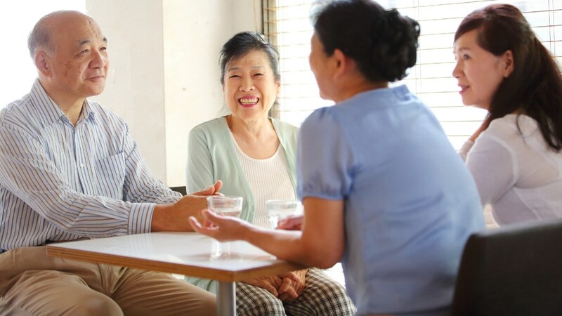 ランチ代が返ってこない…老後の友人&ご近所「金銭トラブル」を避けるには？関係を維持したまま清算できる“鉄板フレーズ”