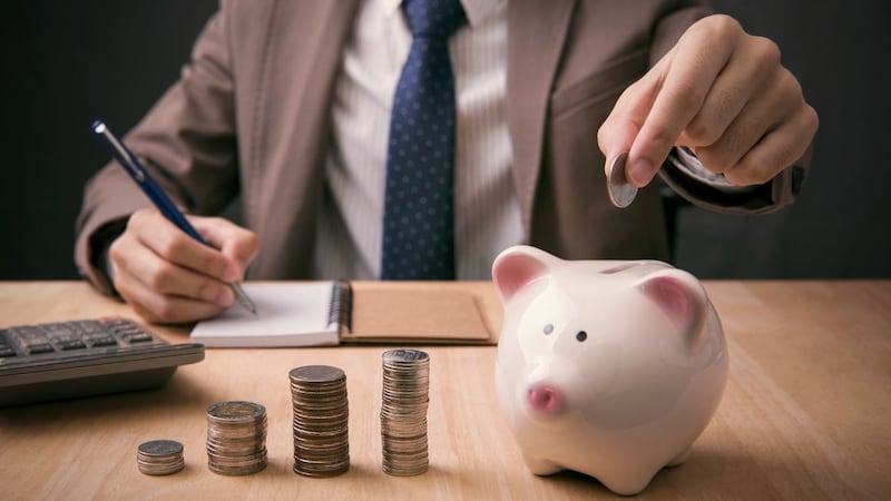 朝食は「マクドナルド」会食で「王将の餃子」…大富豪なのに“質素な生活”を好むワケ【現役プライベートバンカーが解説】