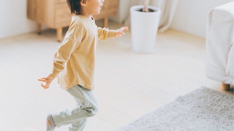 「平穏に暮らせると思ってた…」〈老後資金2,500万円〉を投じて「二世帯住宅」を建てた72歳男性の後悔。待ち遠しかった“愛しい孫の足音”がノイズに変わったワケ