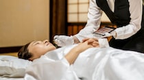 死後の「お化粧と着替え」は保険適用外で5万円～10万円…名作映画のように美しく整えるケアが、病院では「完全自費」になる理由