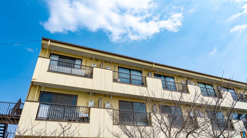 お兄ちゃん嘘でしょ…48歳妹、驚愕。“10円も惜しい”質素な暮らしぶりの兄が急逝、机から出てきた「とんでもない秘密」