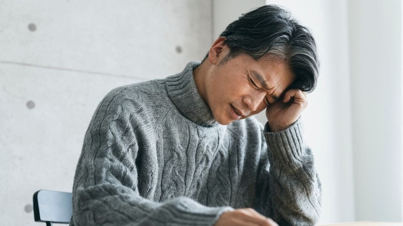 年金だけじゃ払えない…銀座での会食やゴルフを謳歌した〈年収1,600万円〉元営業部長（67）。「経費消滅」で老後破綻に直面したワケ【FPが解説】