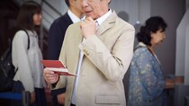 政府「増税は富裕層限定です」の罠…日本の中流層に忍び寄る〈増税〉のカウントダウン【税理士が「金融所得課税」の注意点を解説】