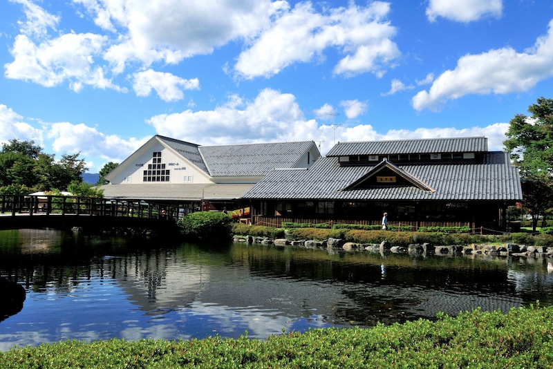 （道の駅　川場田園プラザ（群馬県利根郡川場村）／PIXTA）