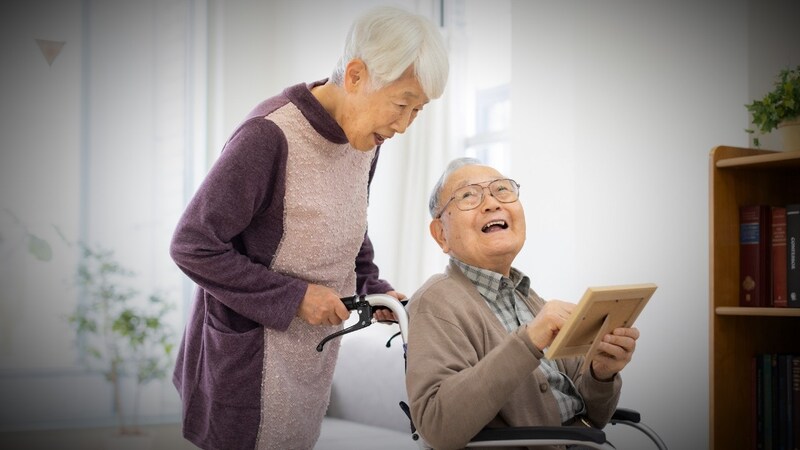 施設長「申し訳ないですが」…年金24万円の80代夫婦、老老介護が限界に→「サ高住」に入居も、わずか2年で退去勧告を受けた“予期せぬ理由”【元社会福祉士FPが解説】