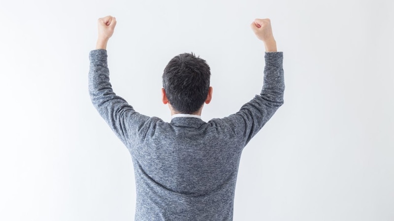 今は静かな実家ですが…母の介護で早期退職した65歳男性、〈年金月14万円〉の穏やかな一人暮らしと「縁側から見える庭の風景」