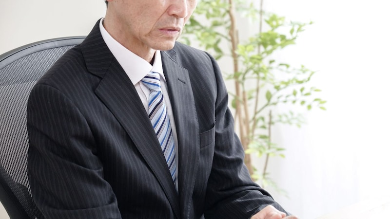 旅行や趣味を楽しむ気力も湧かなくなってしまった…そんな後悔をしないために。定年前からの「お金の使いどころ」とは【富裕層のマネーコーチが助言】