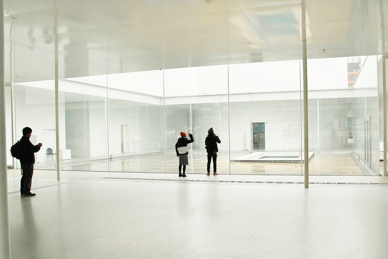 （21世紀美術館（石川県）／PIXTA）