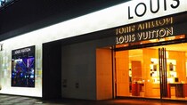 ルイ・ヴィトン 30代トップ販売員が3年かけて学んだ「中国語」…“爆買い”の現場で悟ったこと