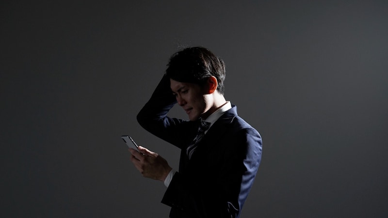 「嘘だろ…」SNS投資詐欺にハメられた年収540万・42歳サラリーマンの悲劇。Xに届いた「1通のDM」から背負った〈まさかの借金額〉