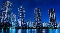 「日経平均10万円なら港区タワマンは10億円に」ある富裕層が語る持論。なぜ一部のエリートは“世間の悪評”をスルーして「自宅投資」に走るのか