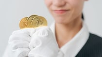 コイン商や催事での購入は“川下”の取引…投資家が「アンティーク・コイン」を業者マージンを介さずに買える〈市場の川上〉とは【コイン収集歴50年のFPが解説】